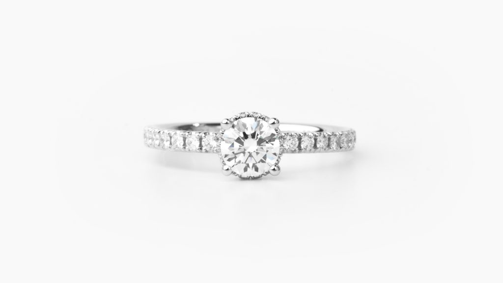 婚約指輪0.5～0.7ct