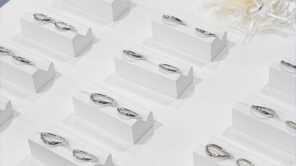 デザインから選ぶ結婚指輪の楽しみ方