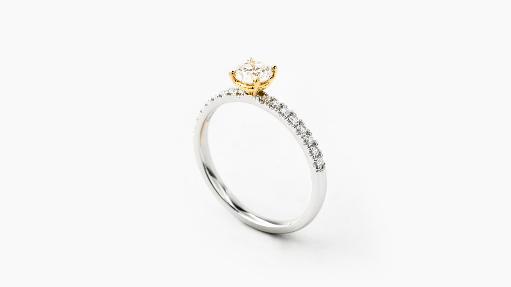 チャームスジュエリー 婚約指輪の買い方｜何から始める？購入方法がわからない人でも失敗しない選び方をやさしく解説