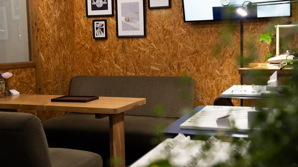 一般のジュエリーショップ